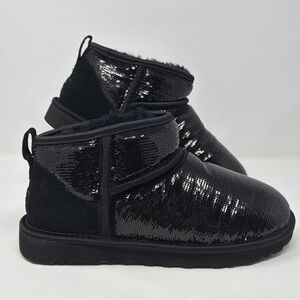 UGG Classic Ultra Mini Mirror Ball Black Sequin Sparkle Boots Womens Size 8